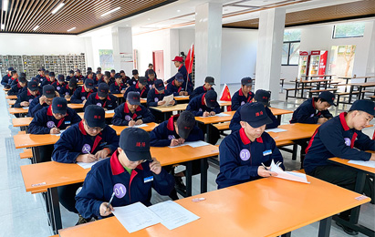 ������ѧ�������ǰ��