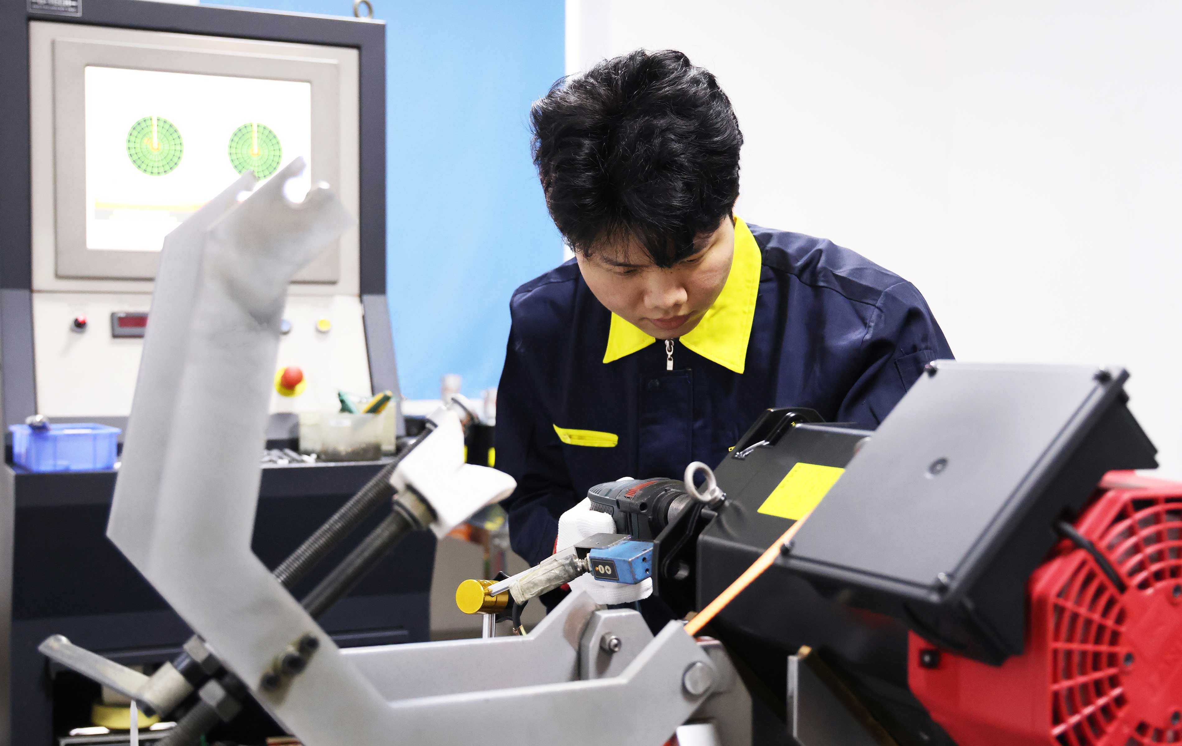 �ƶ�����yd888(�й�)���޹�˾����